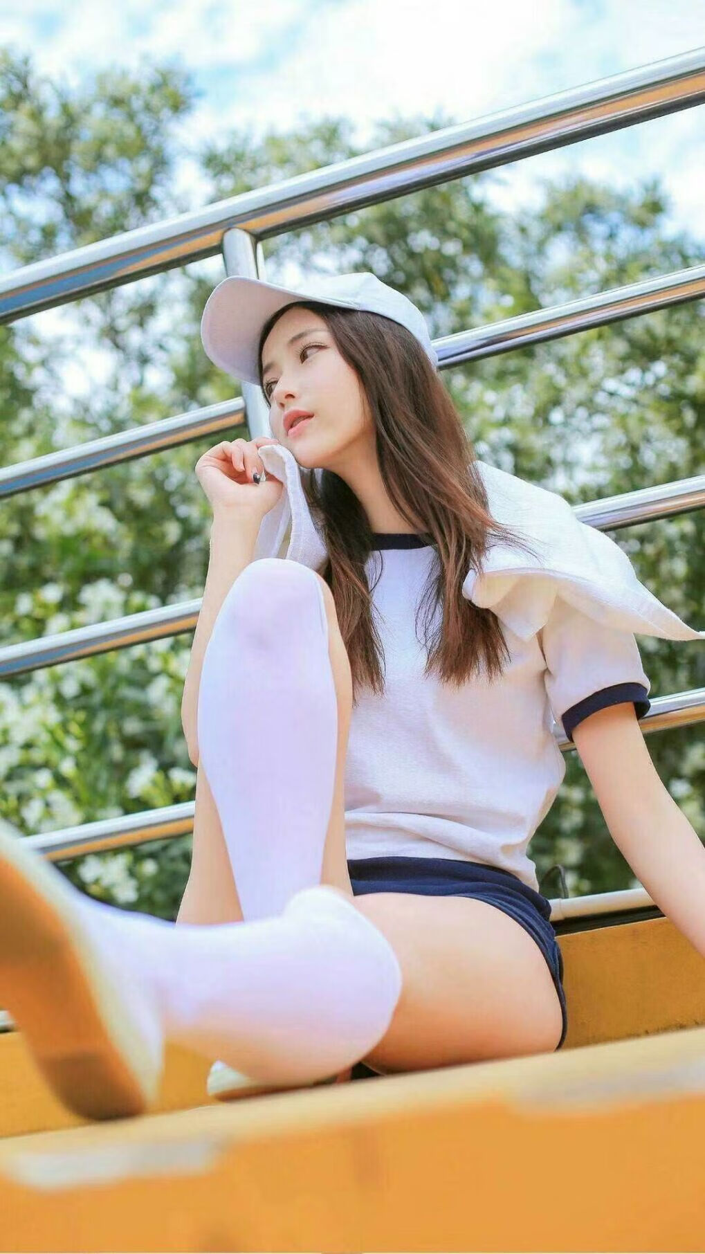 公牛力克步行者,西部决赛中德罗赞罚球绝杀,公牛退役罗德曼球衣了吗