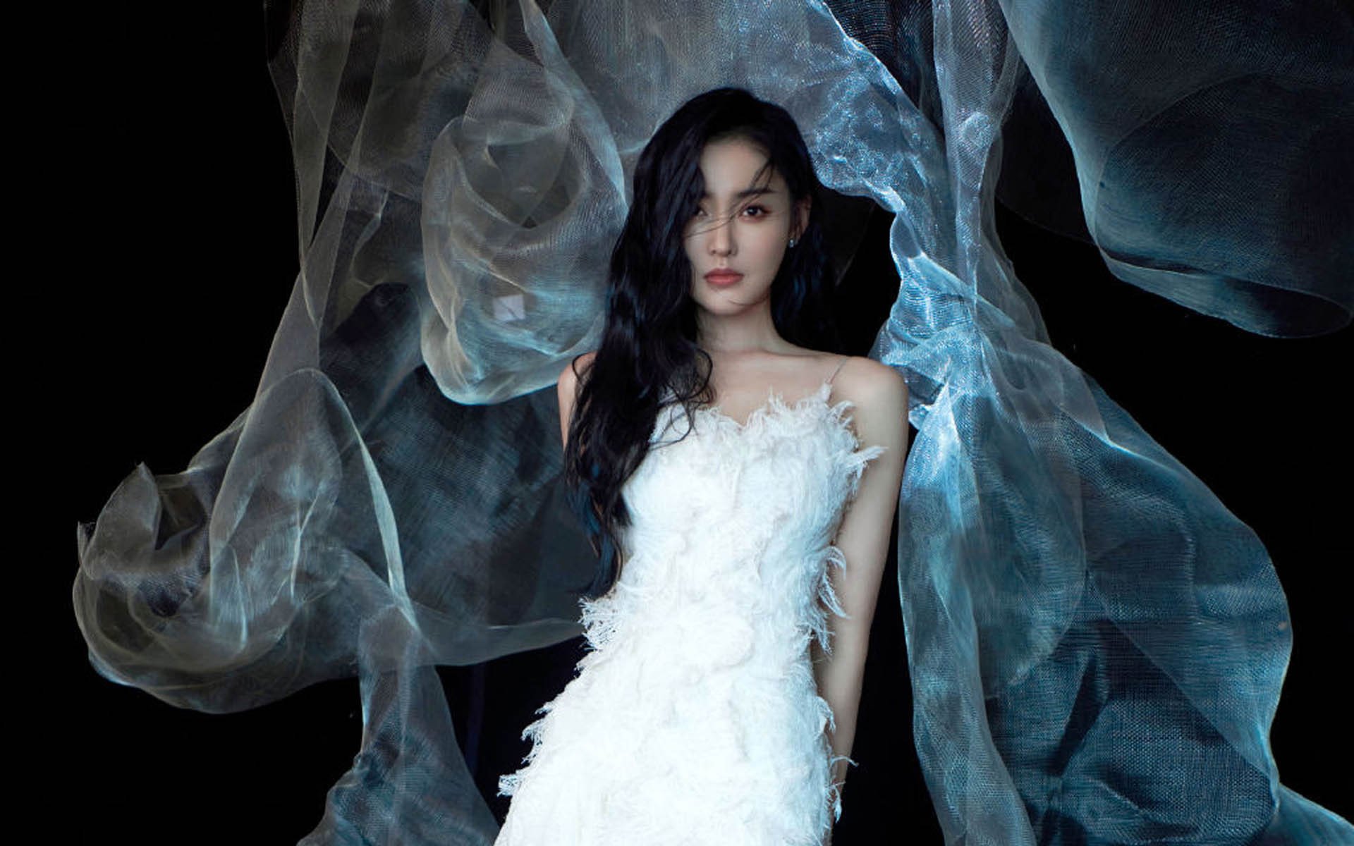 NBA夏季联赛杨瀚森场均数据抢眼吸粉无数，杨瀚森身高