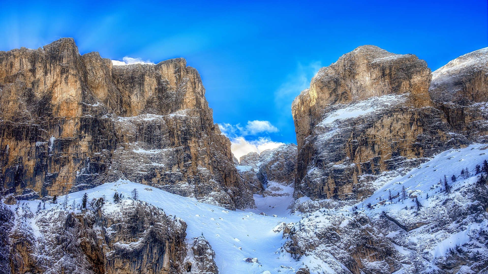 中国足球青训课程加强守门员核心能力培养,青少年足球守门员训练