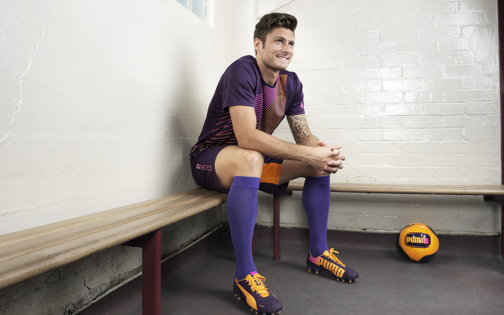 未来球场设计：智能化和环保成为新趋势，球场改造